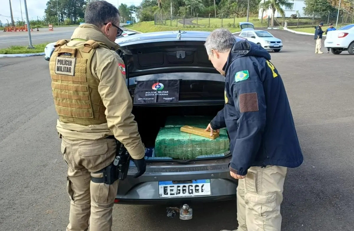 Comboio com 360 quilos de maconha é interceptado em Joaçaba