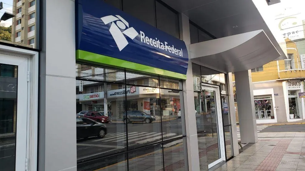 Receita Federal abre nesta quinta-feira, 20 de abril, consulta ao lote residual de restituição do IRPF