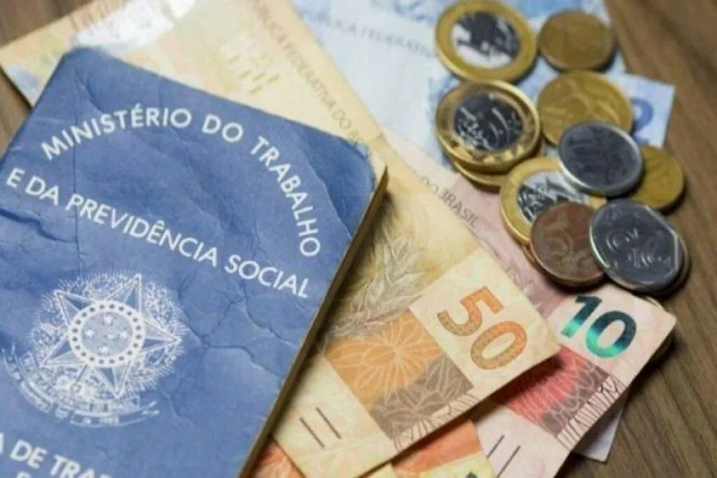 Governo propõe salário mínimo de R$ 1.088 para 2021
