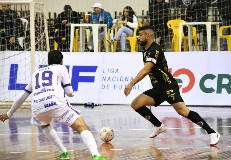 Joaçaba Futsal é superado pelo Foz Cataratas pela Liga Nacional