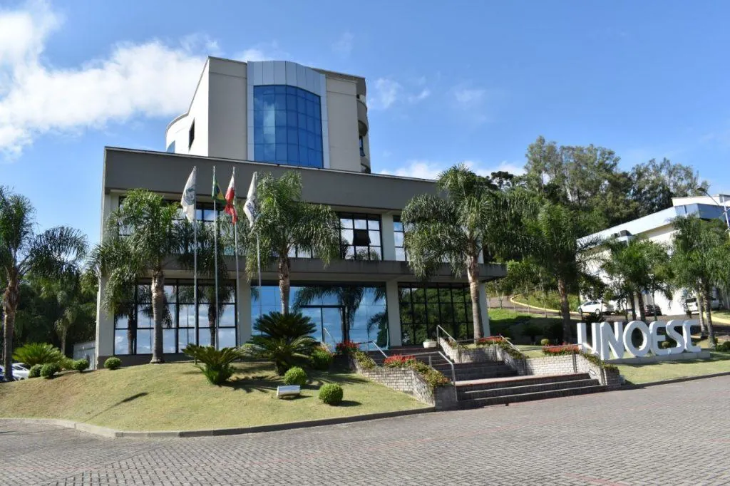 Unoesc realiza outorga de Grau de forma virtual