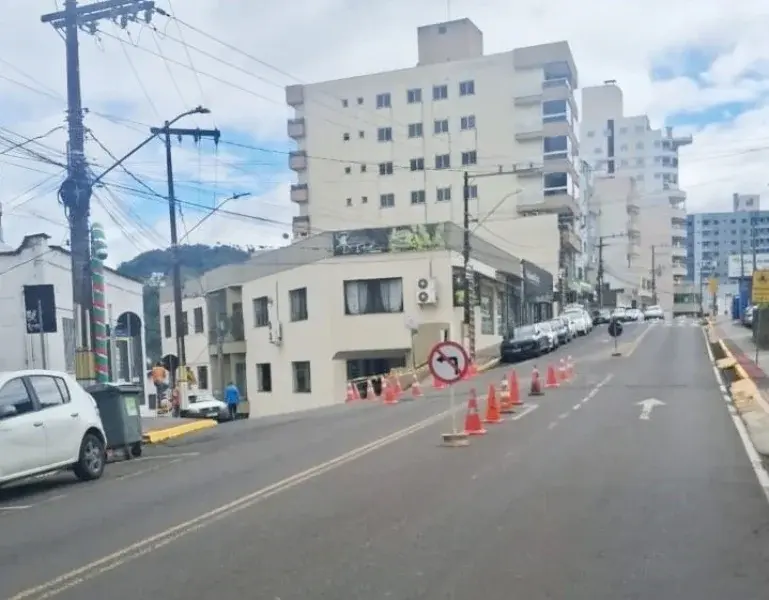 Prefeitura de Herval muda sentido da Rua Atílio Pagnoncelli novamente