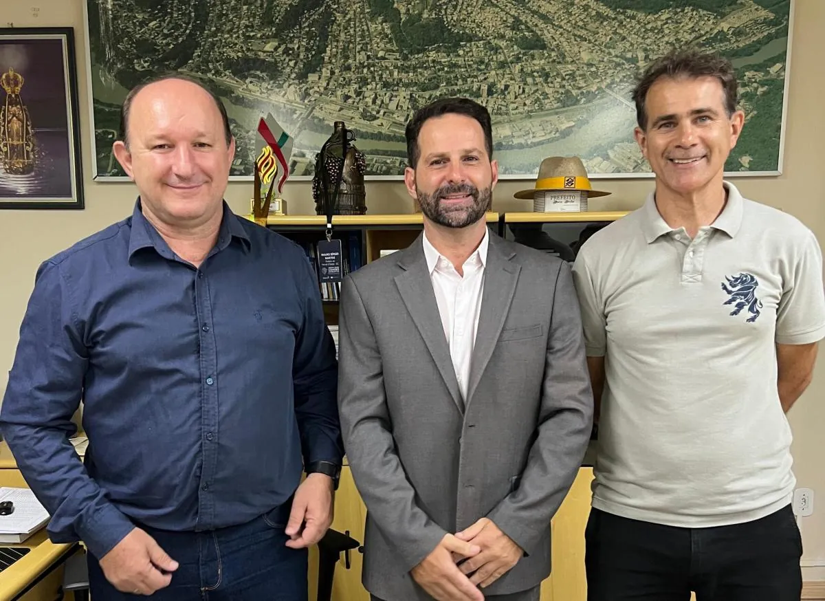 Patrick Giusti assume a Prefeitura de Herval d’Oeste durante o período de férias de Mauro Martini