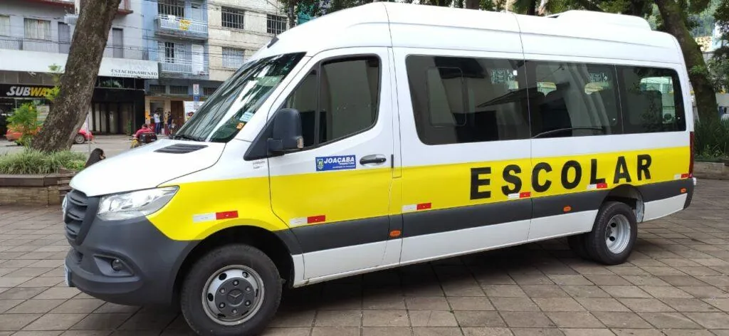 Município de Joaçaba adquire Van escolar