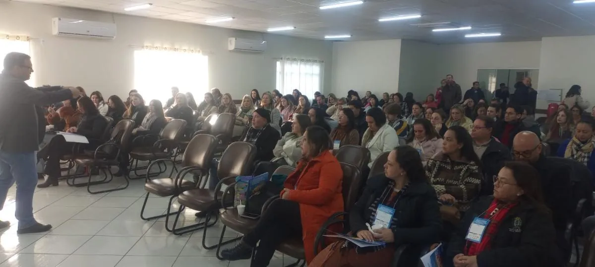 Herval d’Oeste sediou Seminário Regional sobre prevenção, conscientização e combate ao uso de drogas