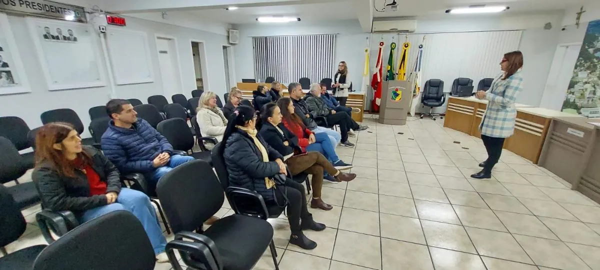 Empreendedores turísticos de Herval d’Oeste participaram de capacitação